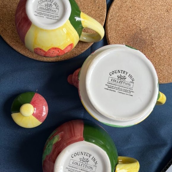 Original Vintage Country Inn Collection tea set - Picture 2 of 5